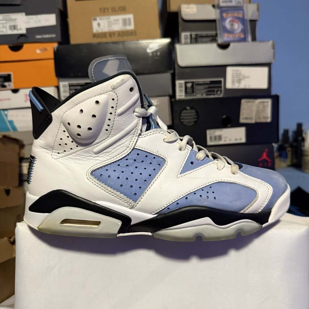 Jordan Air Jordan 6 Retro Size 9.5 UNC University Blue White CT8529-410